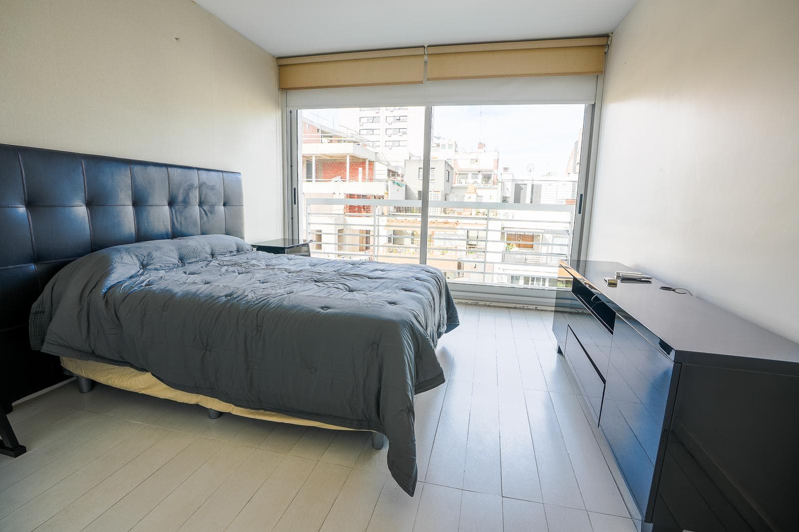 2-Bedroom Apartment + Garage - Las Cañitas, Palermo