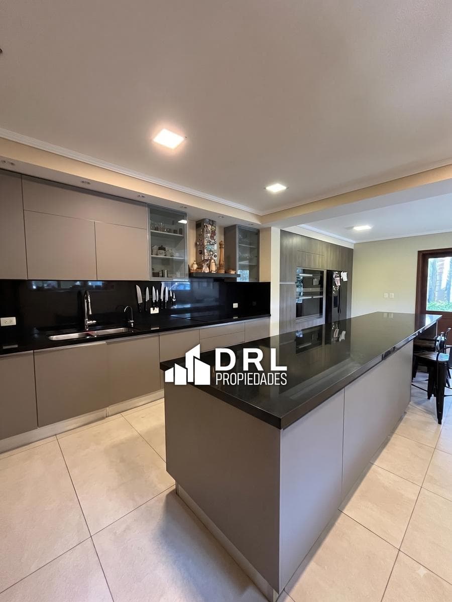 House for Sale in Jardín Inglés - Valle Escondido