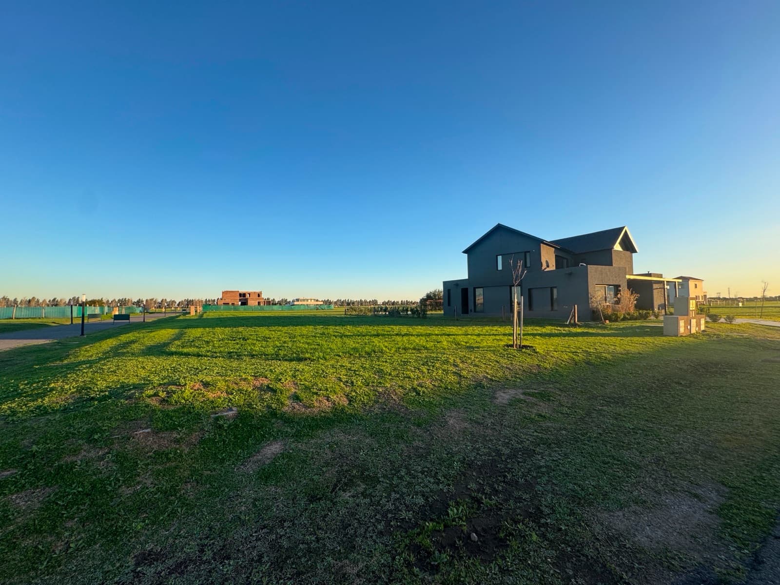 LAND FOR SALE IN LOS PASOS DEL JOCKEY III, FISHERTON