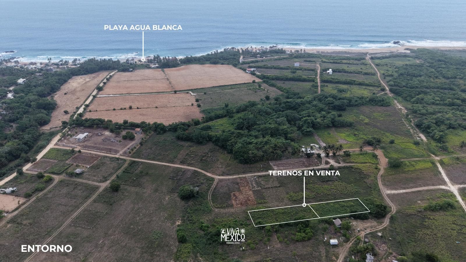 Land for sale in Playa Agua Blanca, Puerto Escondido, Oaxaca.