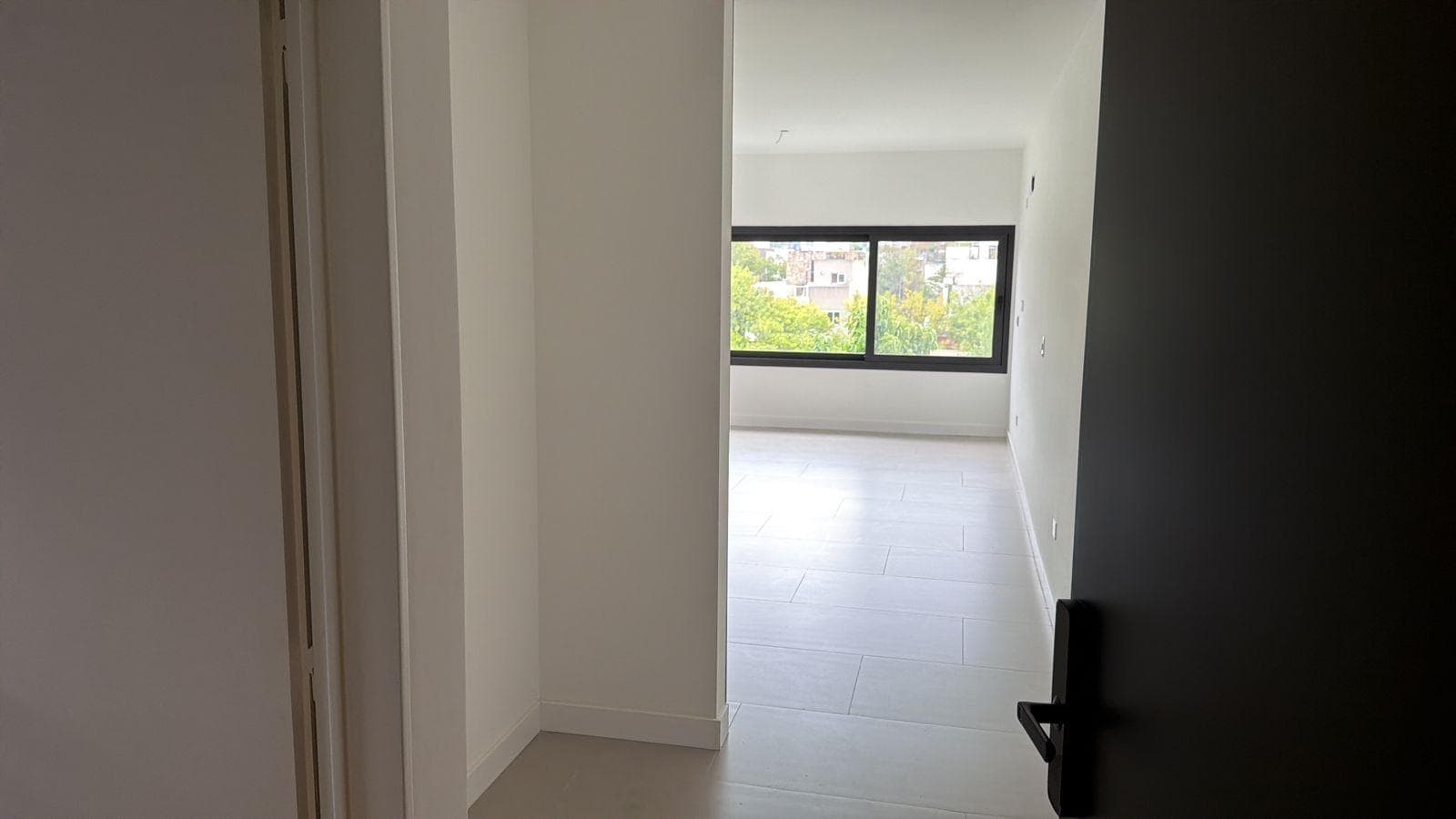 Brand-new studio apartment with its own terrace - Nuñez
