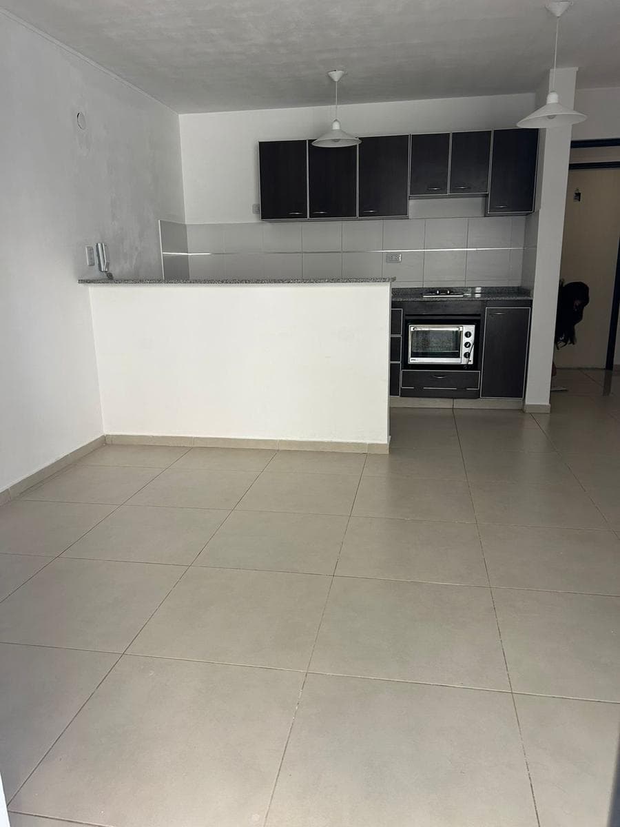 Investment Opportunity!! One-Bedroom Apartment—Building with a Pool