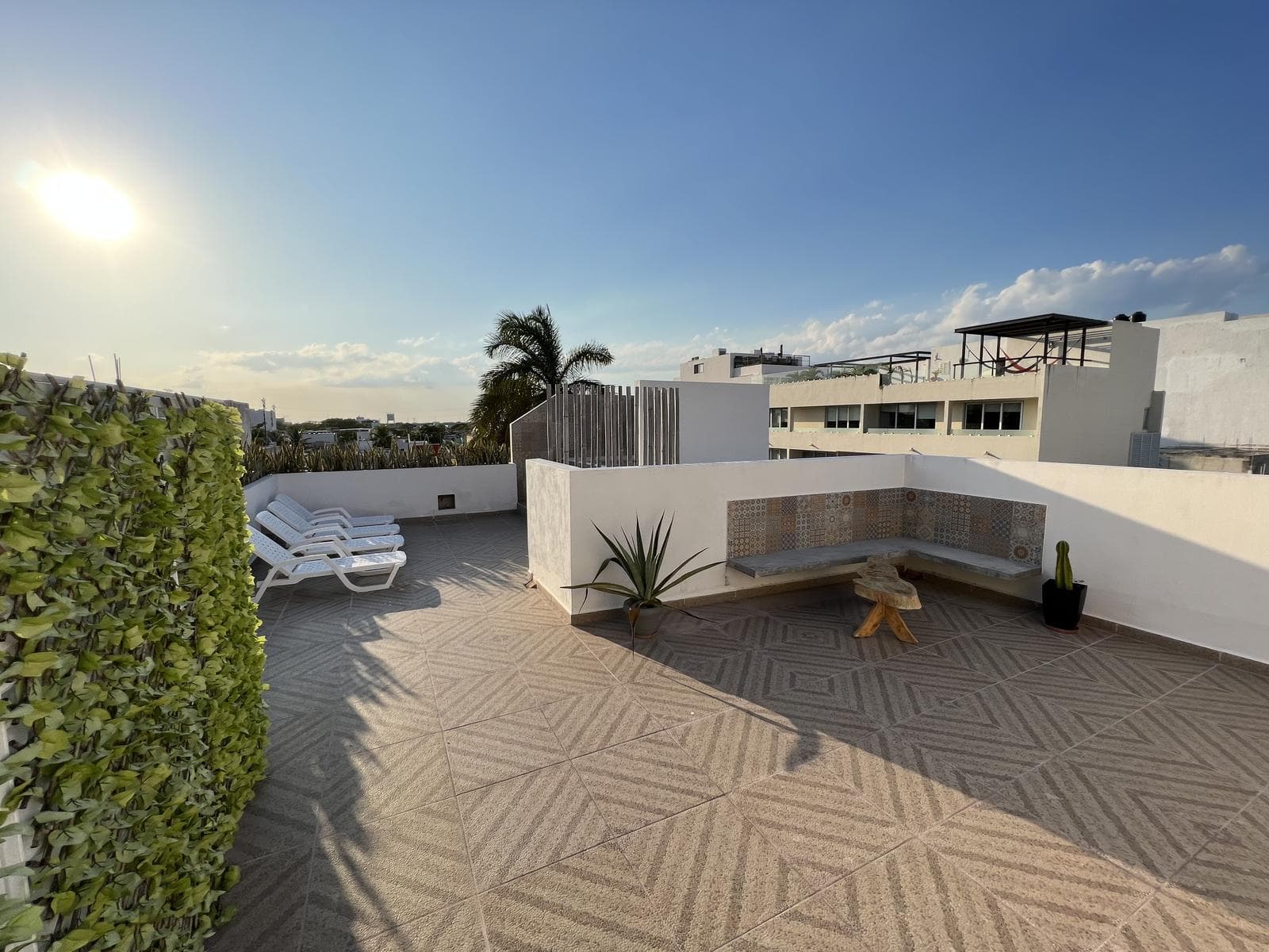 FURNISHED 1-BEDROOM APARTMENT FOR RENT IN CENTRO PLAYA