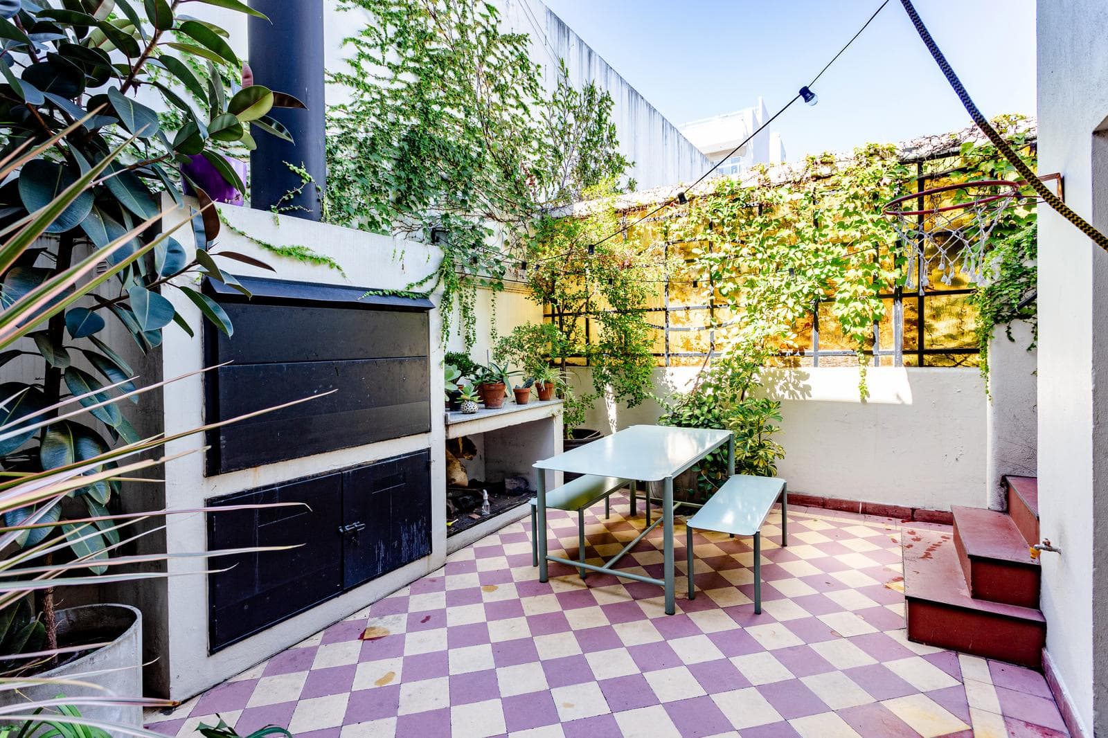 Spectacular 5-room apartment for rent