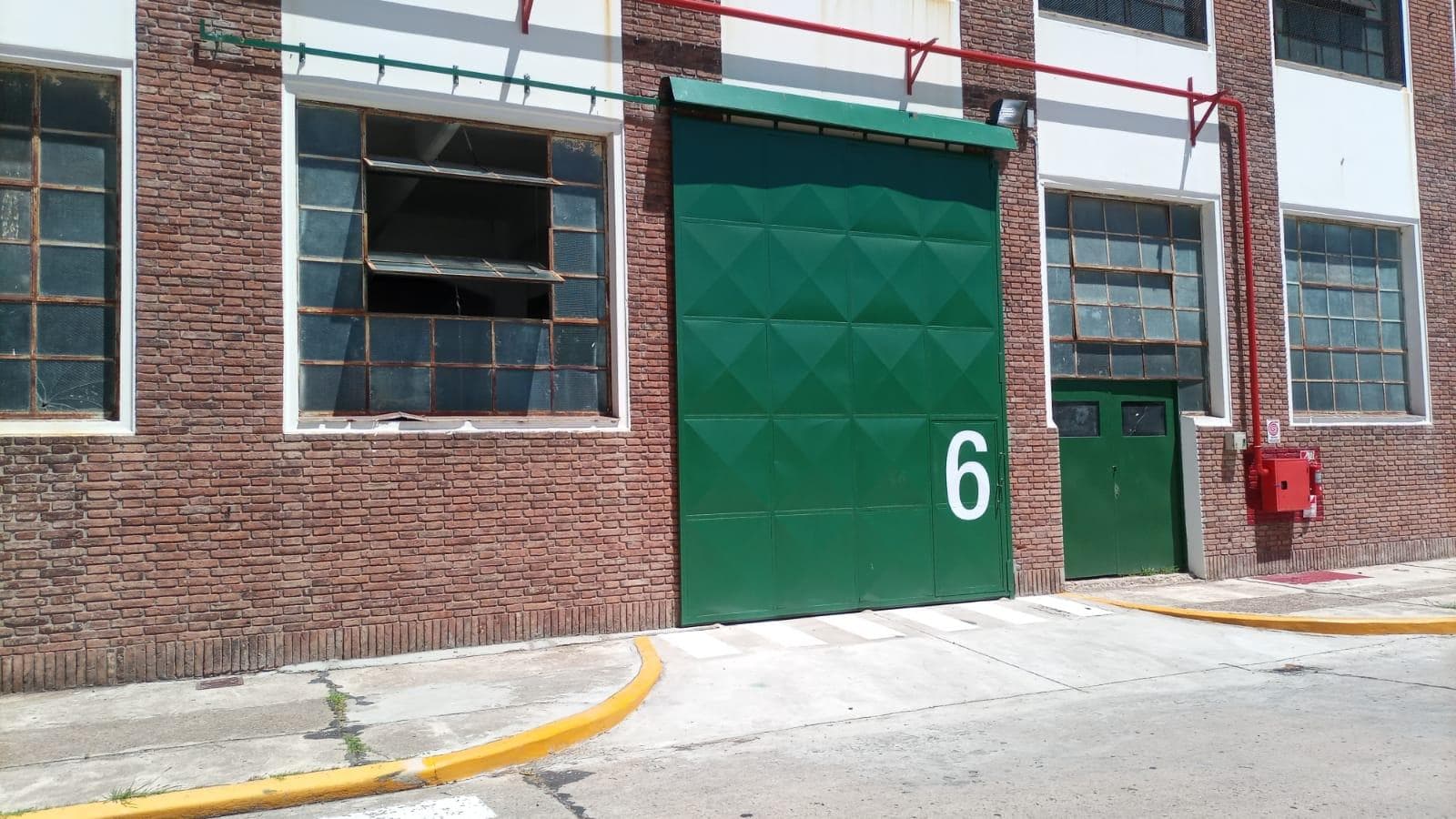 Industrial Warehouse Rentals: 500 to 4,500 m² in Quilmes Bernal Oeste