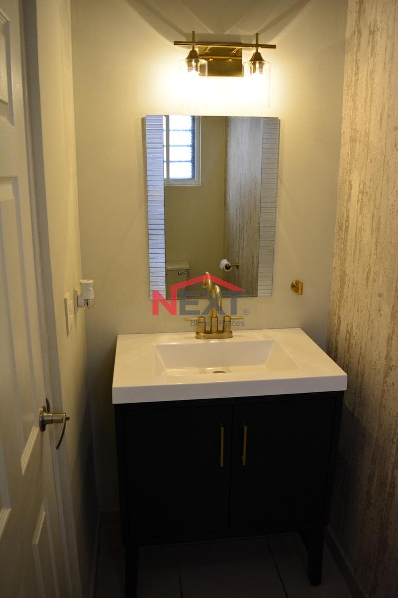 HOUSE FOR RENT IN BANUS RESIDENCIAL