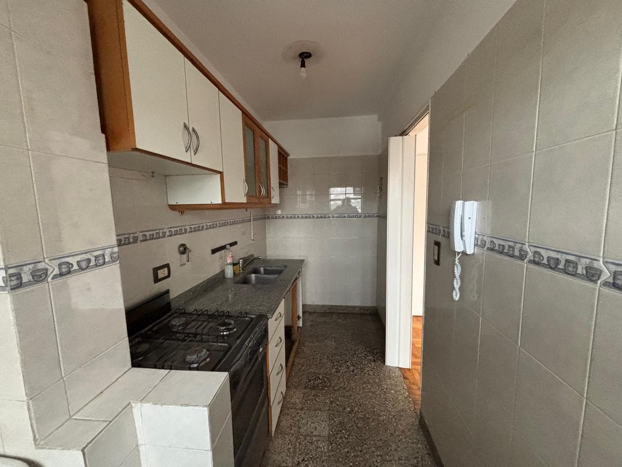 A two-room apartment in Palermo—bright and with a balcony
