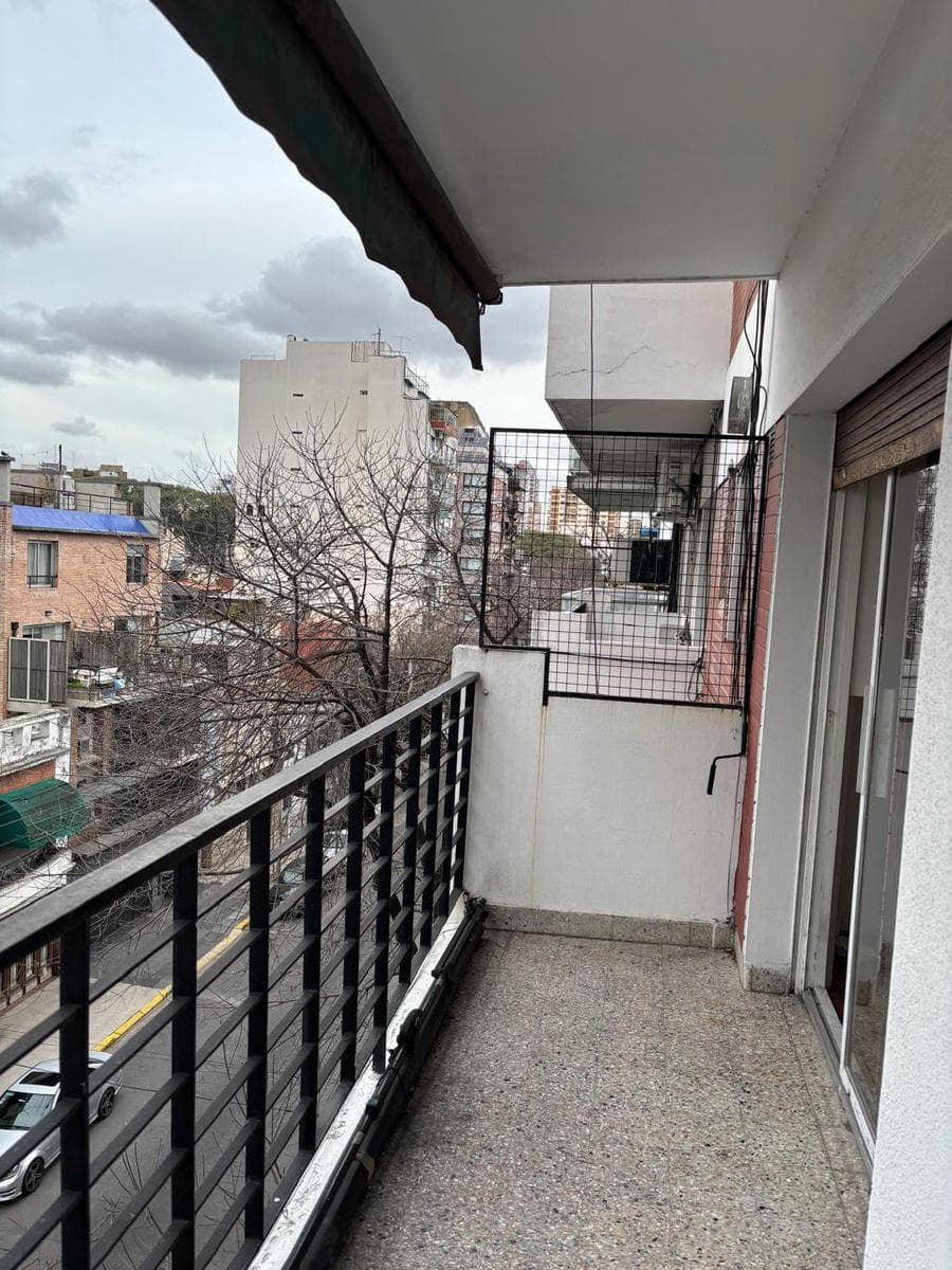 A two-room apartment in Palermo—bright and with a balcony