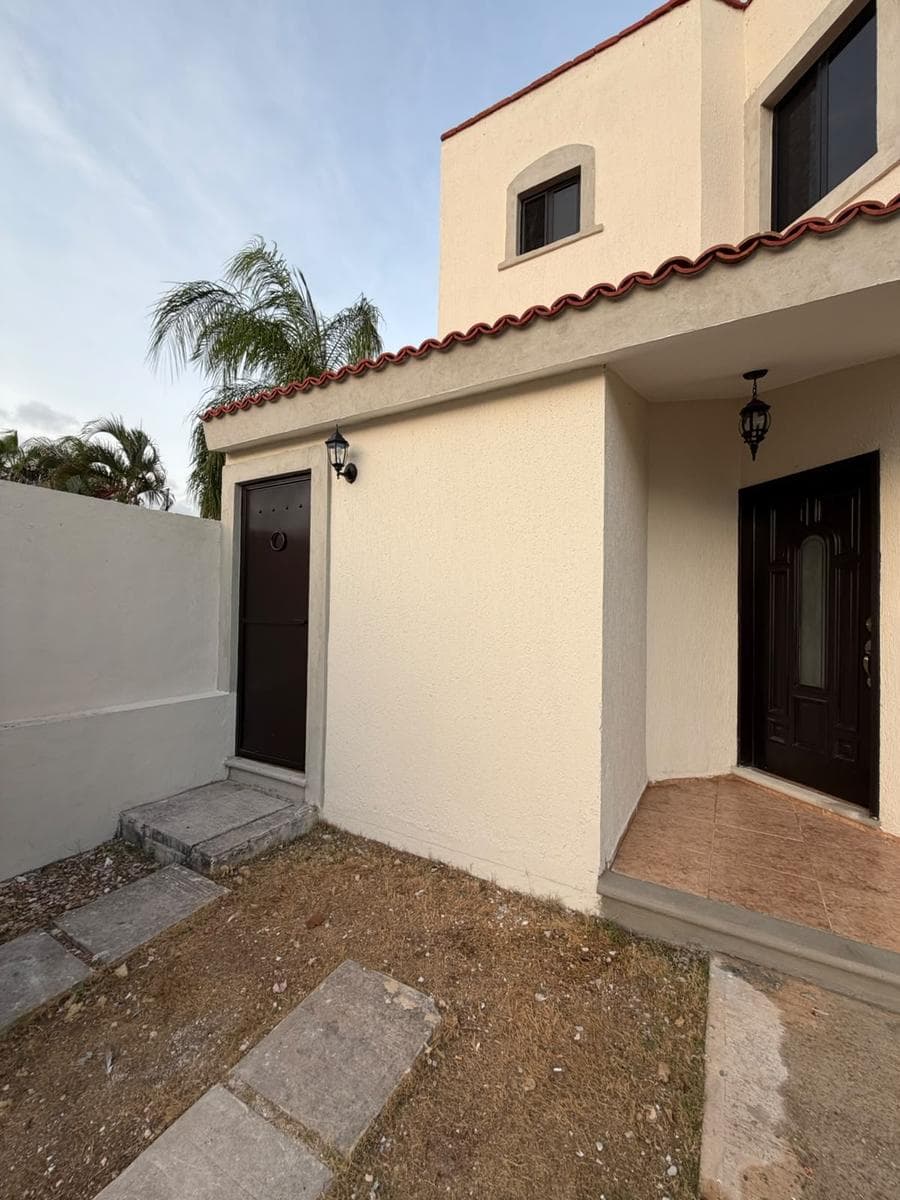 House for Rent: Residencial Santa Fe / Home for Rent