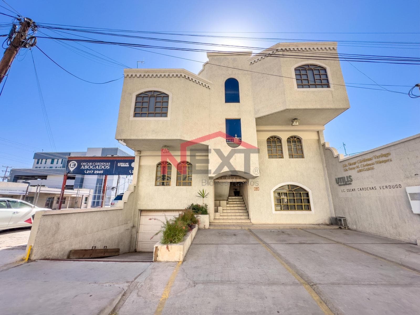 OFFICE FOR RENT IN THE CENTENARIO NEIGHBORHOOD