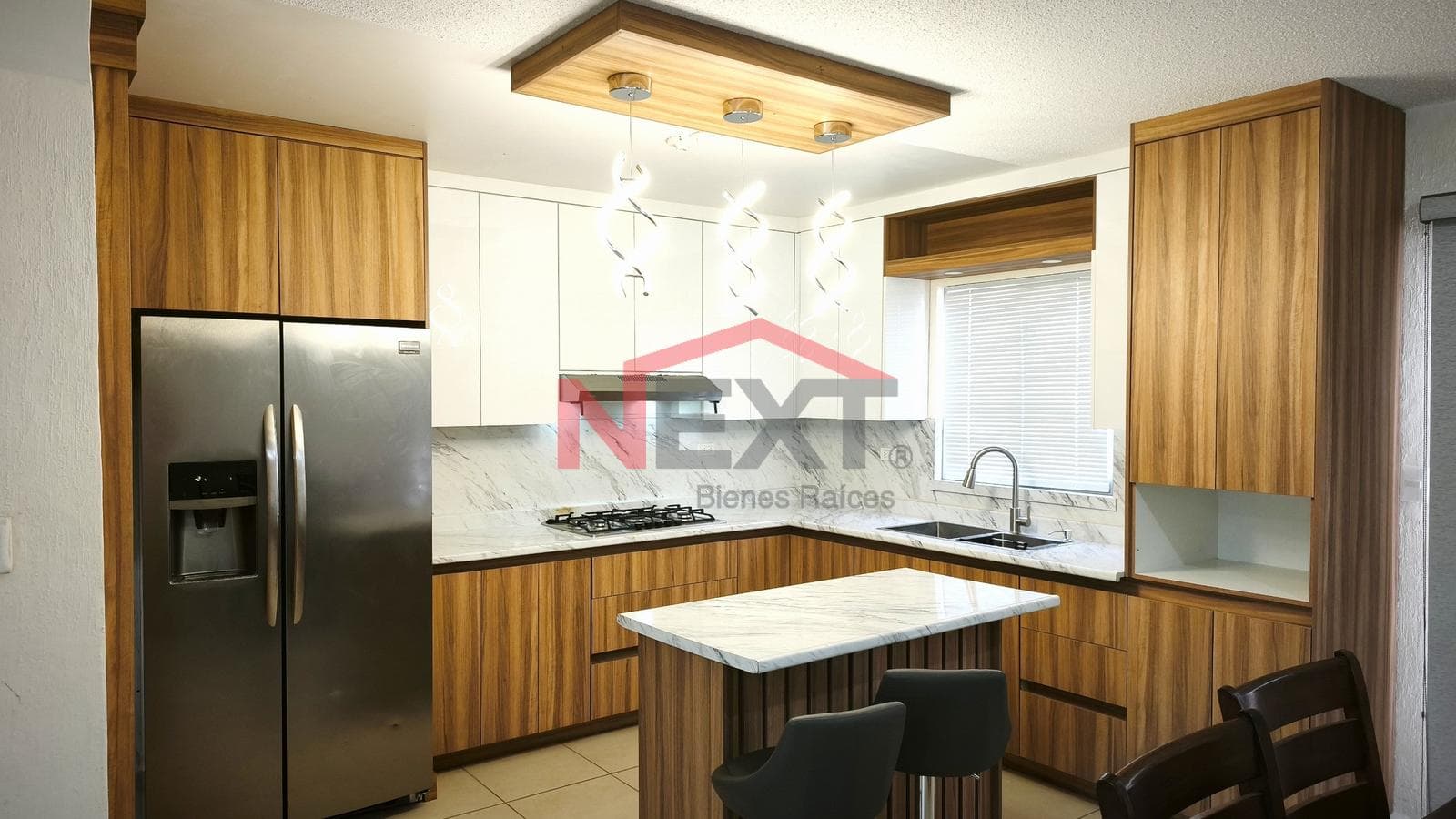 HOUSE FOR SALE IN BELCANTO RESIDENCIAL