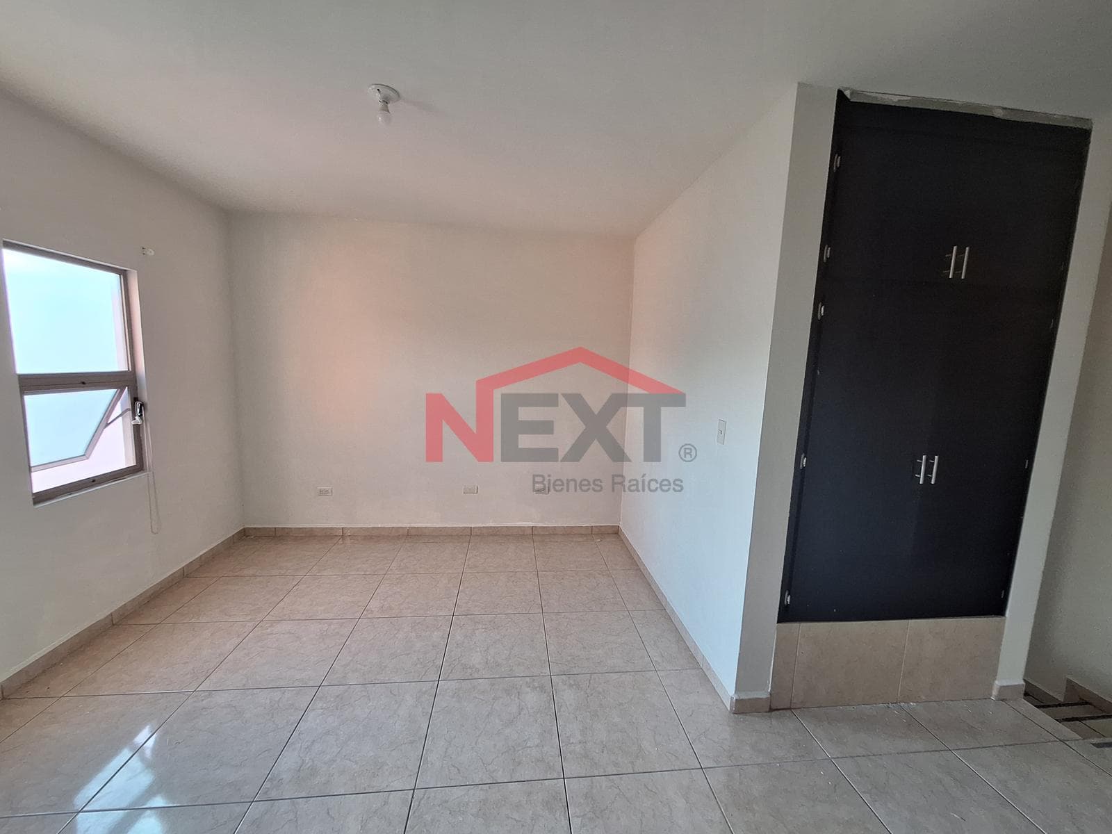 HOUSE FOR SALE IN THE PRIVATE AL NORTE SUBDIVISION