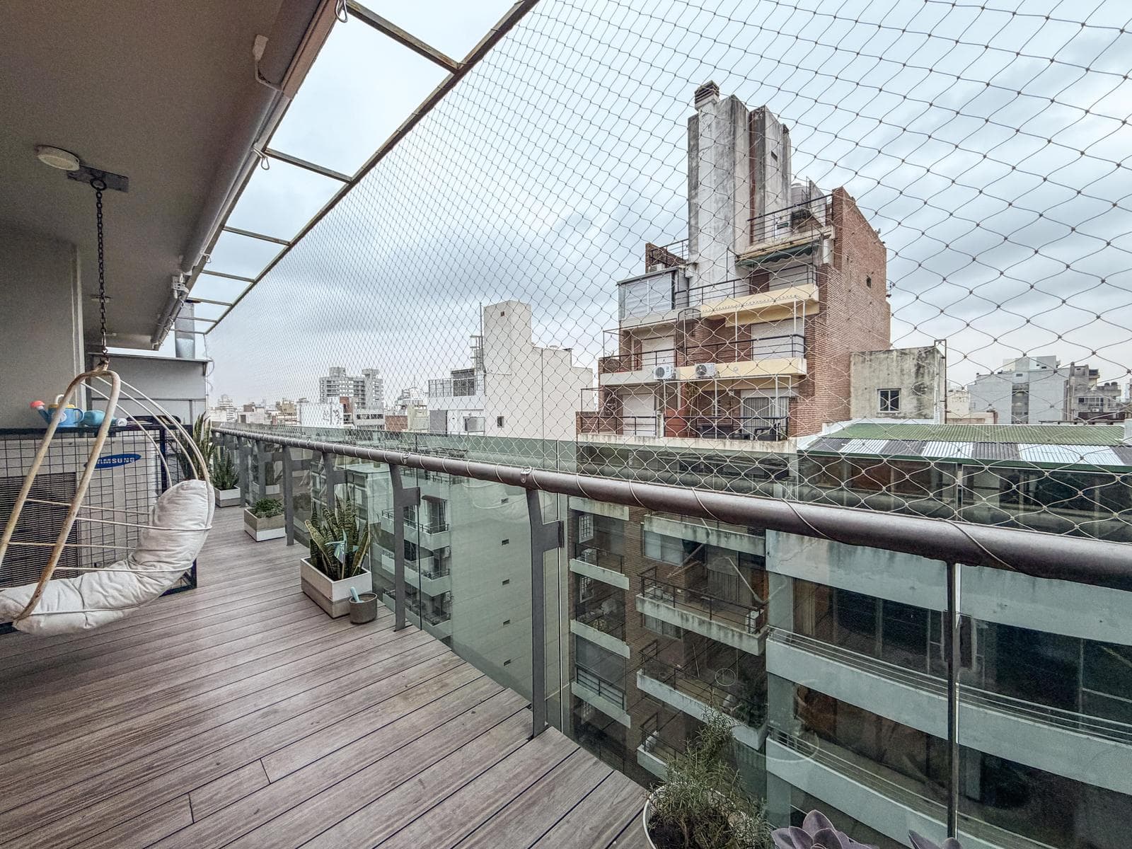 3-bedroom apartment with 2 parking spaces in the riverfront area