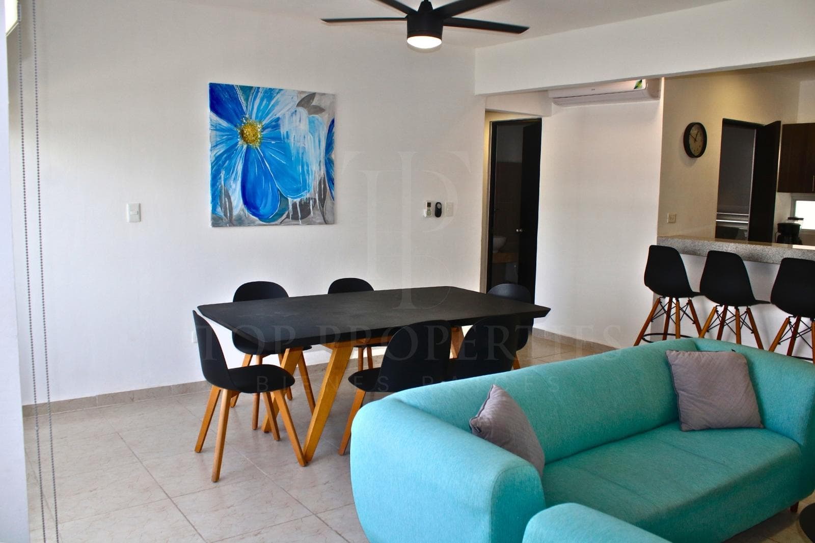 APARTMENT FOR SALE, LIVERTE RESIDENCES, CANCUN, QUINTANA ROO.