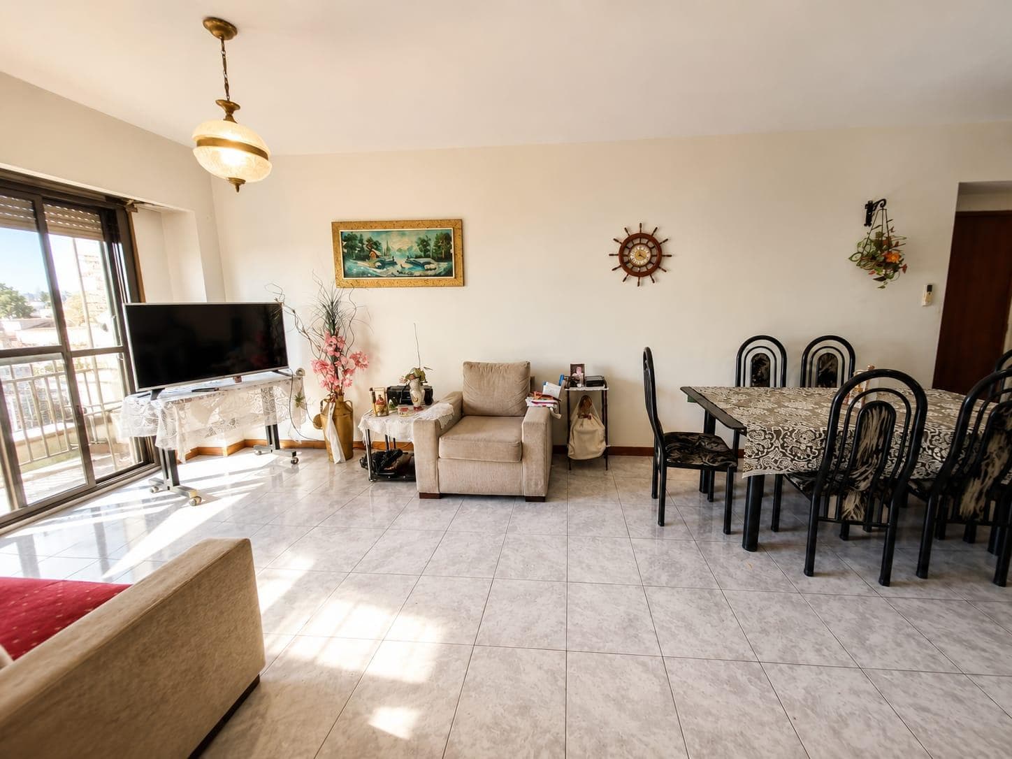 Bright 3-Bedroom Apartment for Sale in San Cristóbal