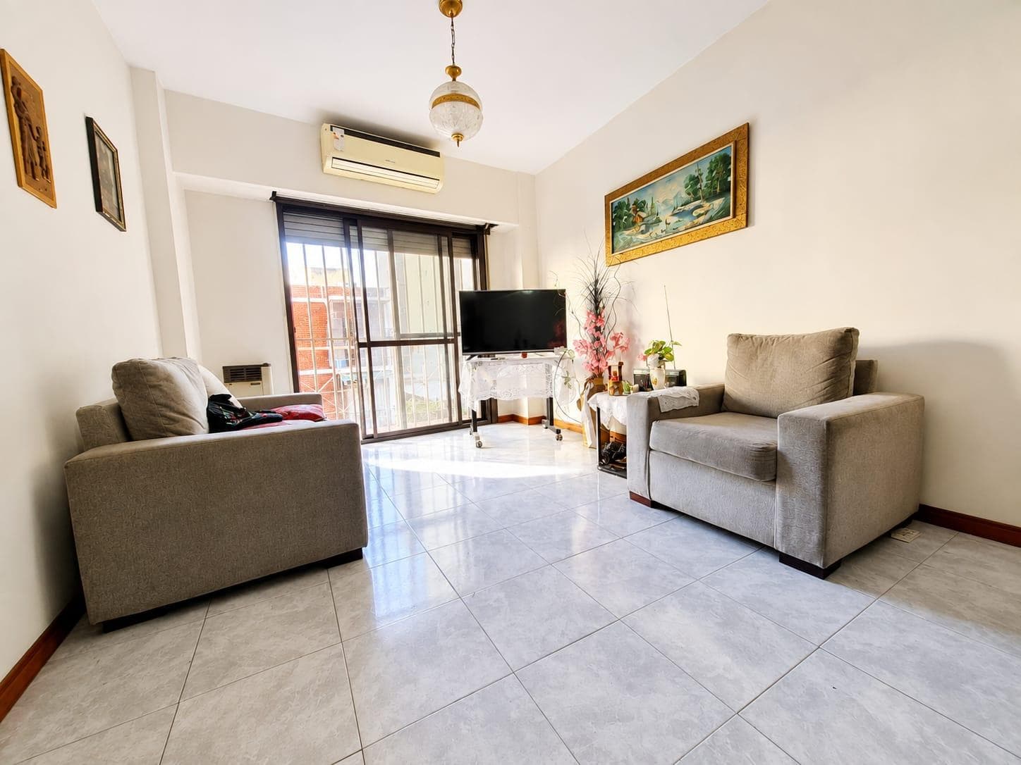Bright 3-Bedroom Apartment for Sale in San Cristóbal