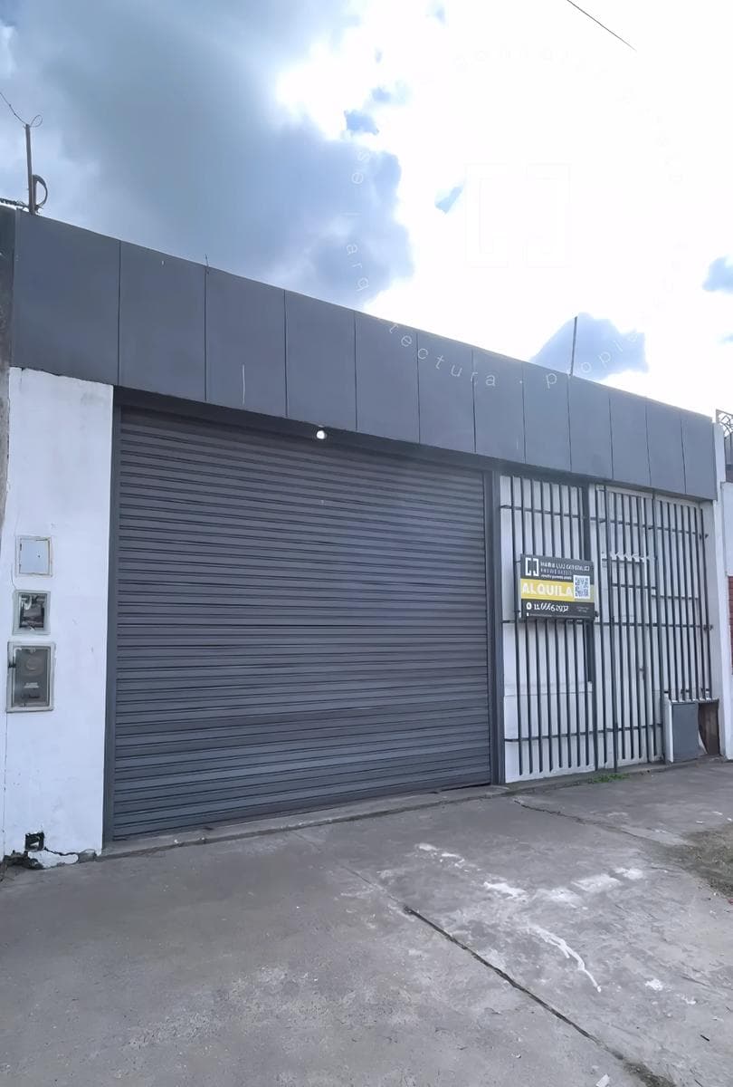 FACTORY FOR RENT, EQUIPPED FOR CARPENTRY