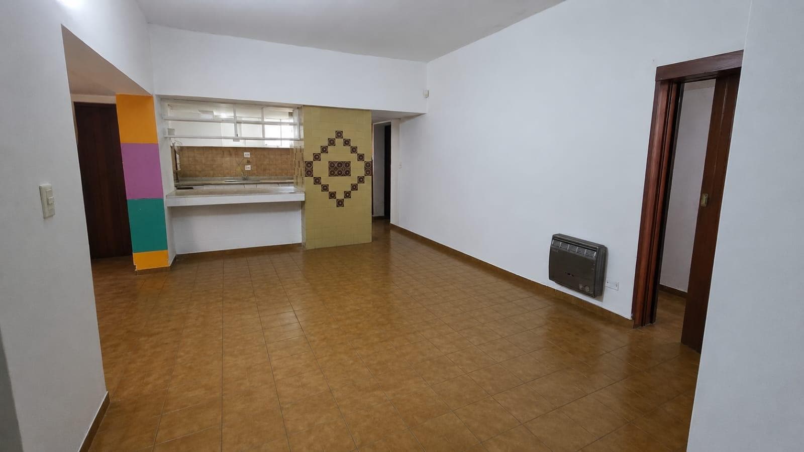 VILLA BELGRANO: 4-BEDROOM HOME 50 METERS FROM AV. RECTA MARTINOLLI