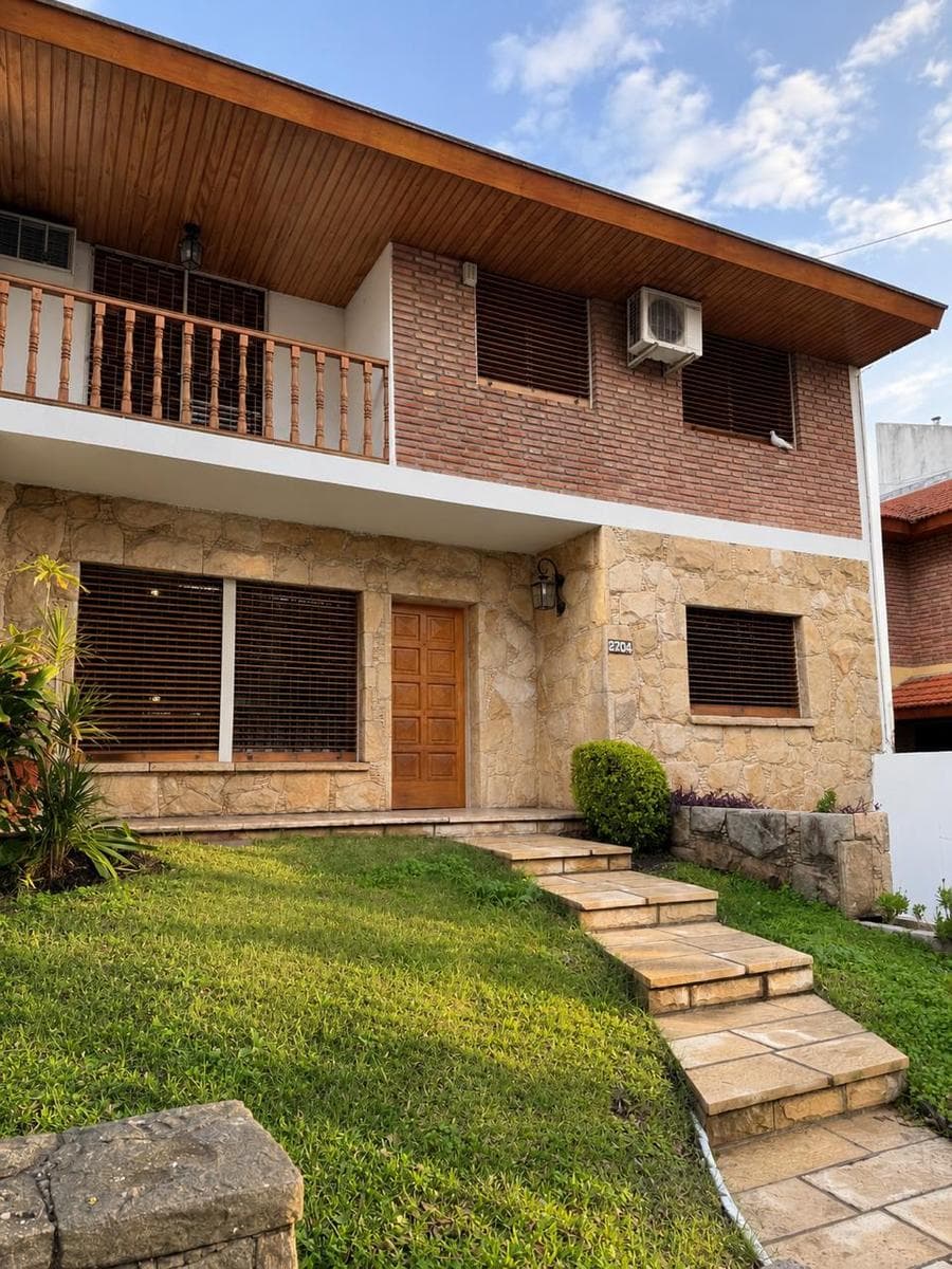 House in Olivos-Golf