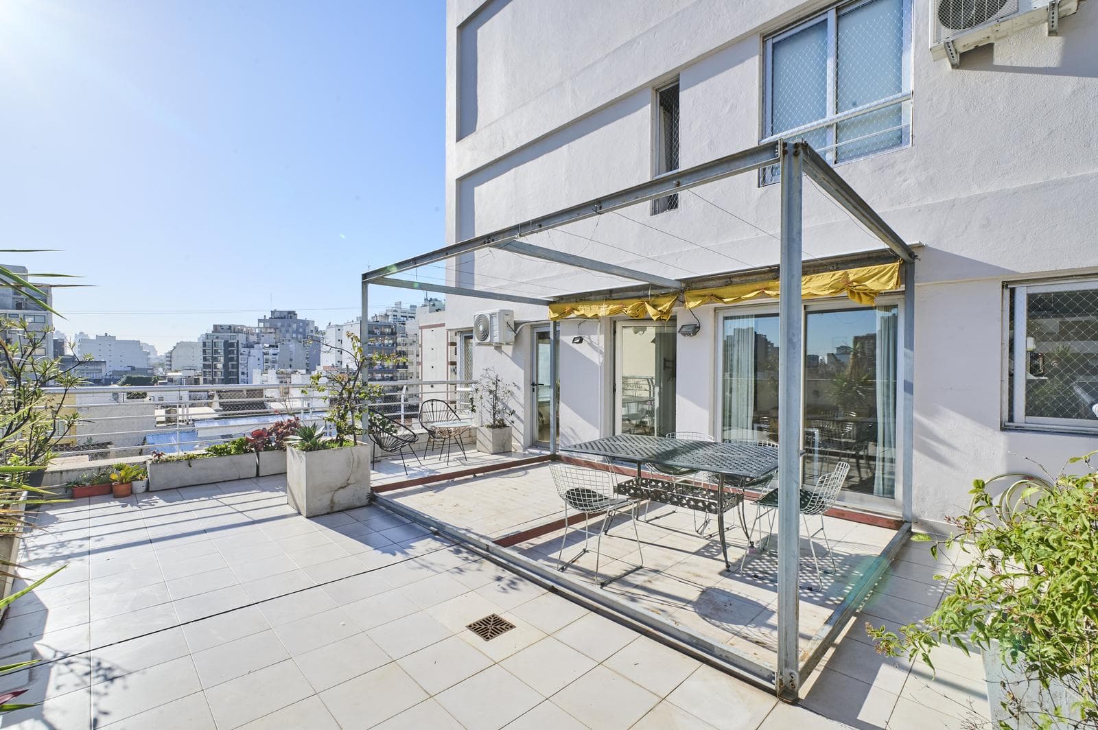3-Bedroom Apartment for Sale in Villa Crespo. Large Balcony/Terrace