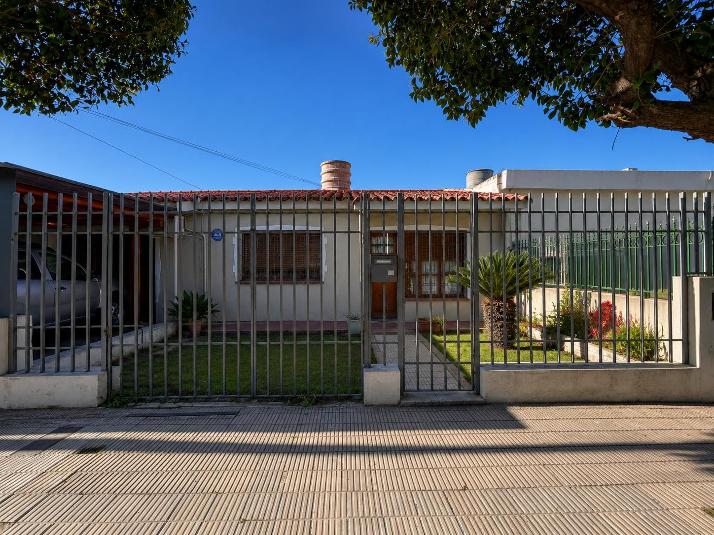 ONE HOME, MANY POSSIBILITIES | 4 BEDROOMS SEPARATE AREA