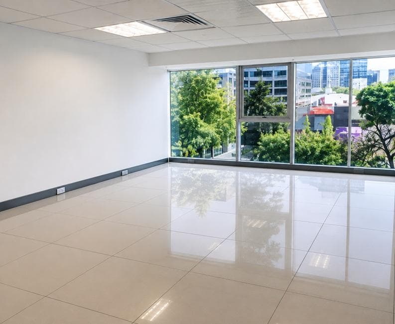 Fully furnished office on the 9th floor in Anzures