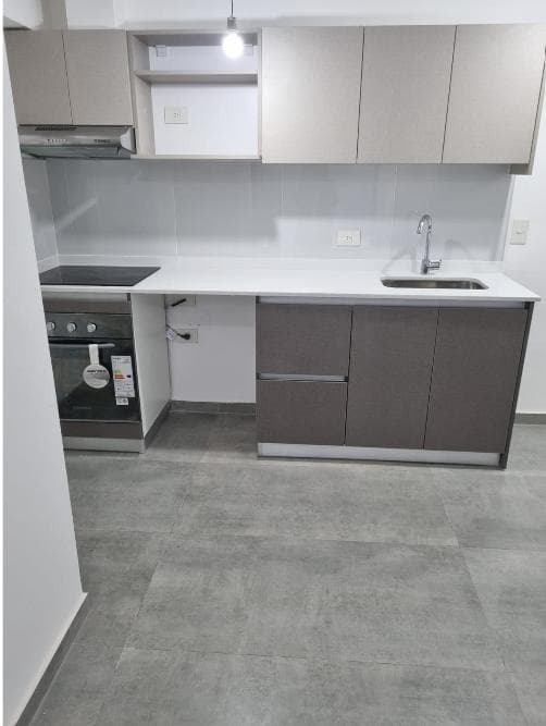 GROUND-FLOOR APARTMENT FOR SALE IN CABALLITO SUR