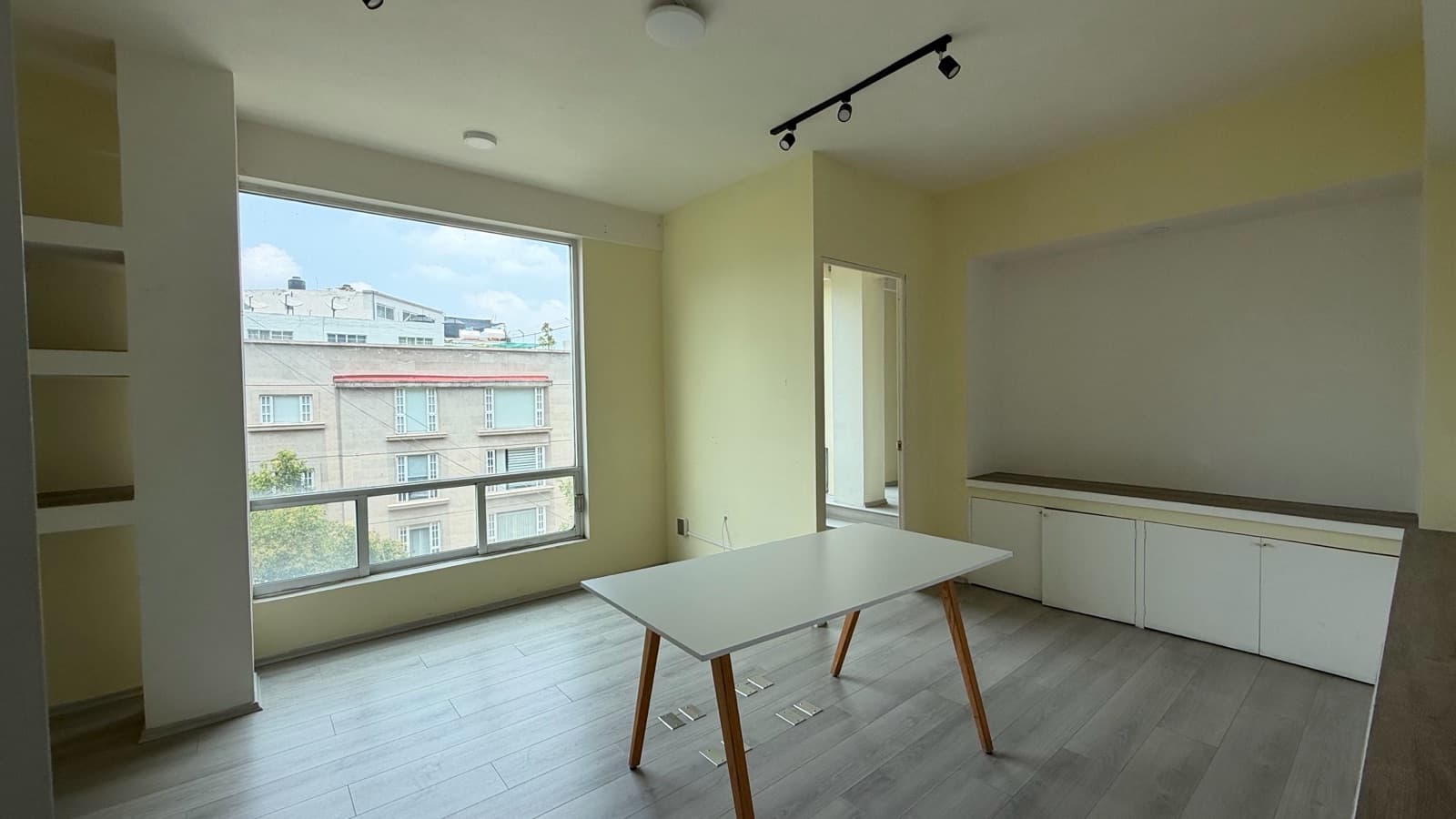Amazing office in the heart of Polanco