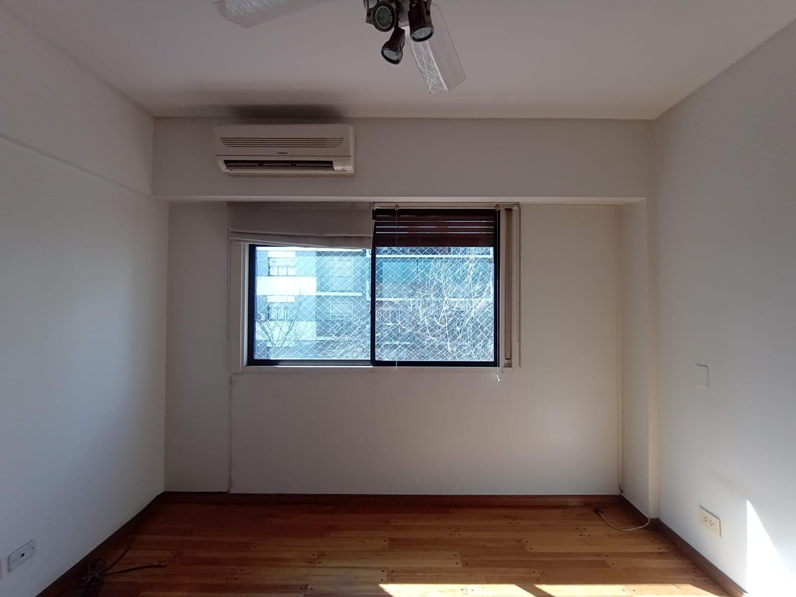 3-ROOM APARTMENT FOR SALE WITH DEDICATED PARKING SPACE - BRIGHT - EXCELLENT LOCATION IN BELGRANO