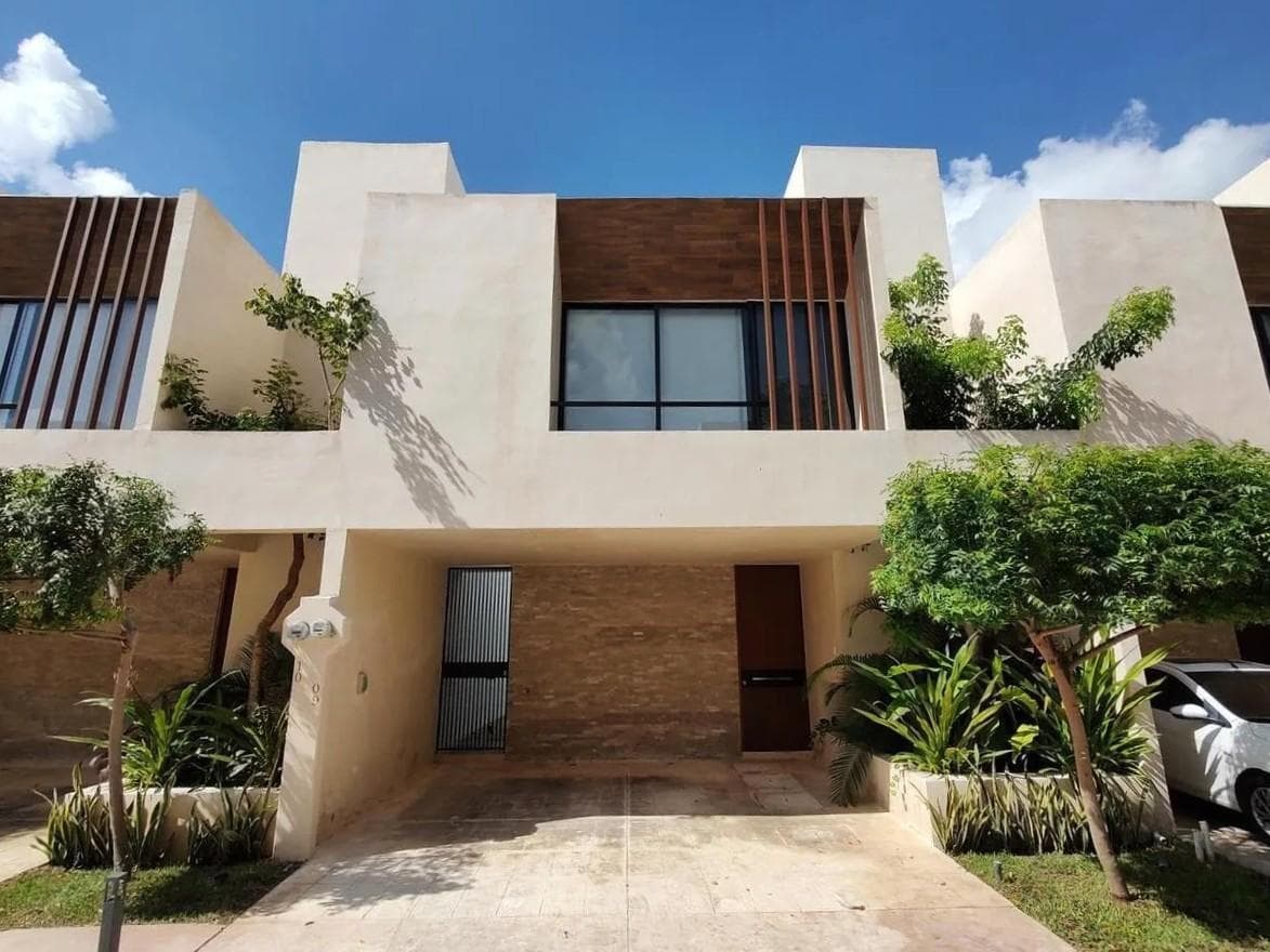 Townhouse for Rent – Cholul, Mérida, Yucatán