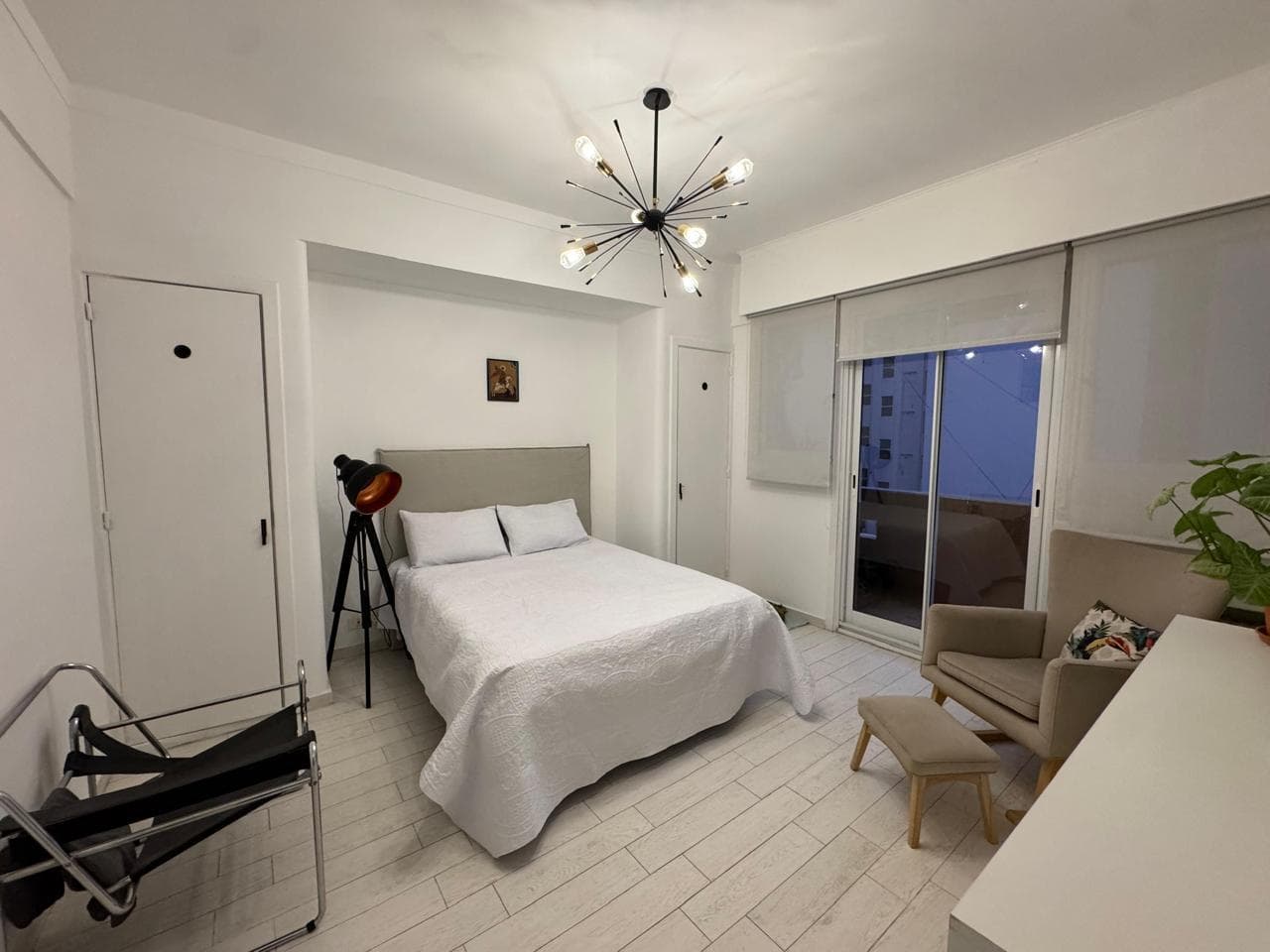 4-Bedroom Apartment for Sale in Monserrat