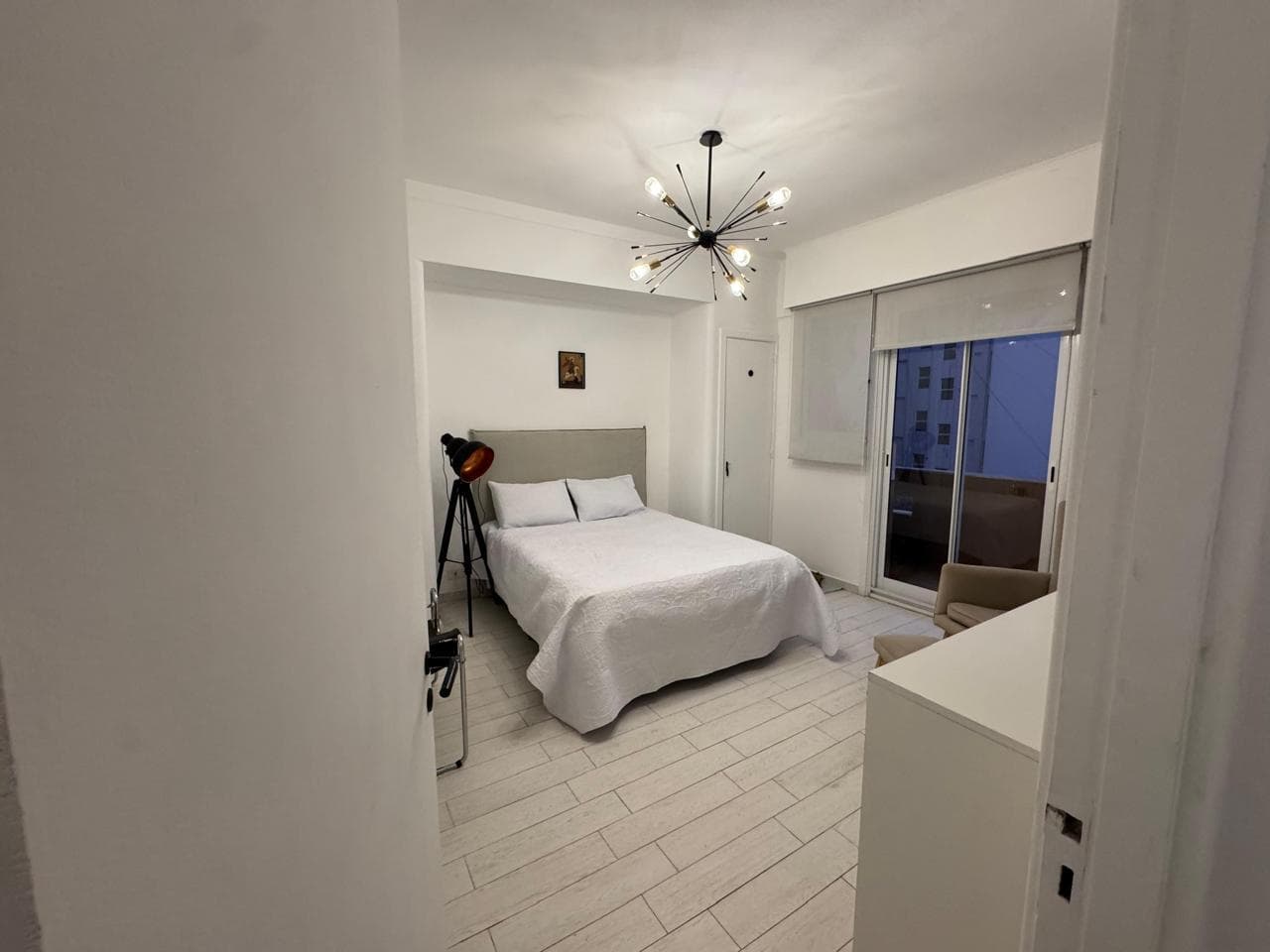 4-Bedroom Apartment for Sale in Monserrat