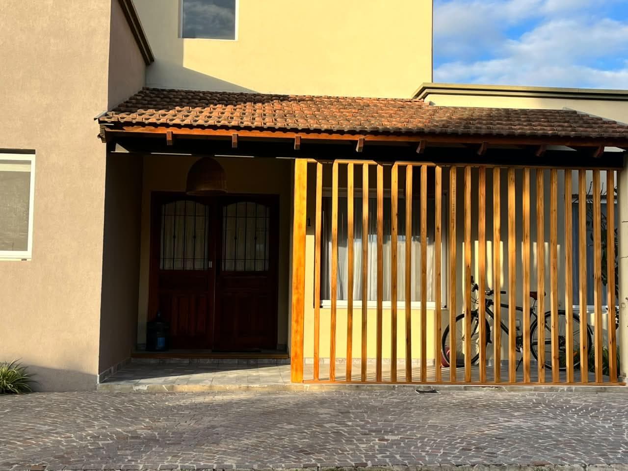 6-Bedroom House for Sale—Mortgage Available—Santa Teresa Neighborhood, Villanueva, Tigre