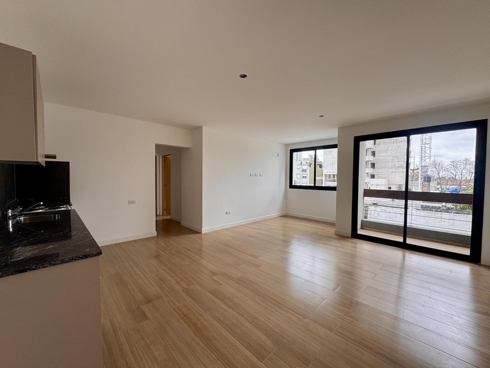 Brand-new 2-bedroom apartment for sale in Pichincha, Rosario