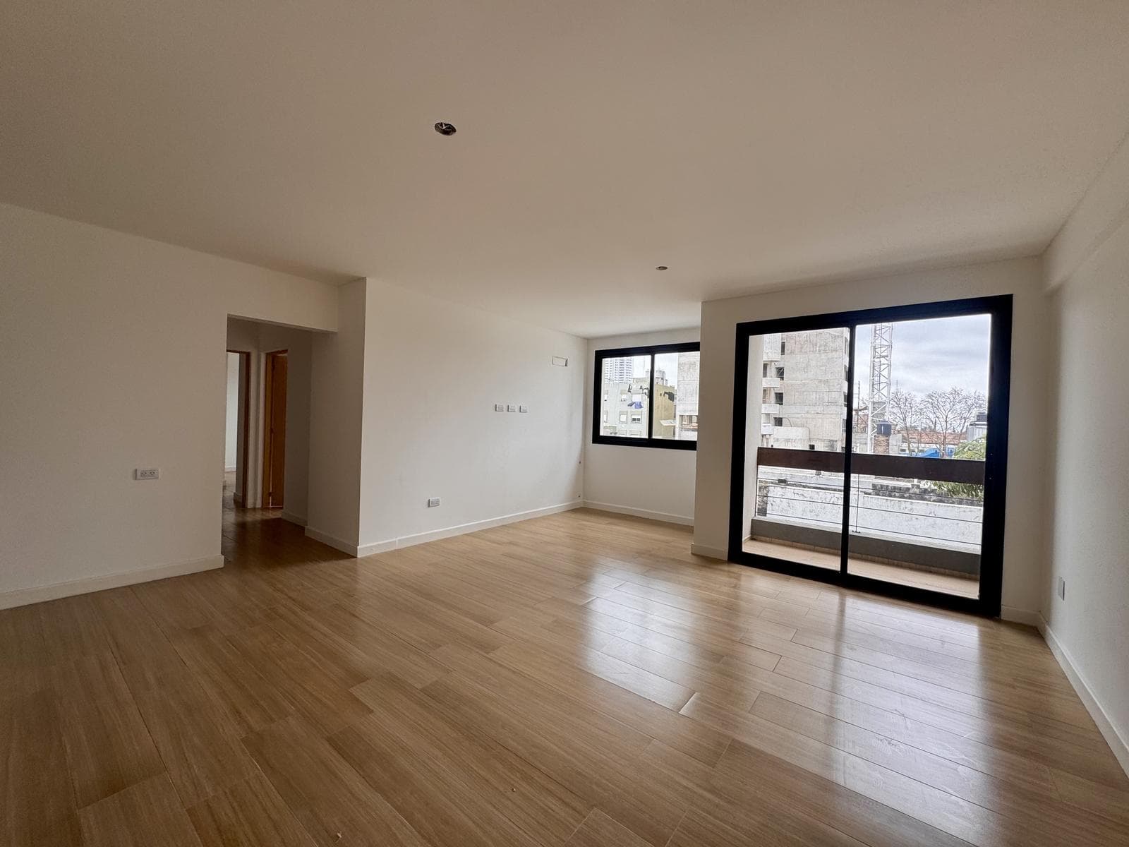 Brand-new 2-bedroom apartment for sale in Pichincha, Rosario