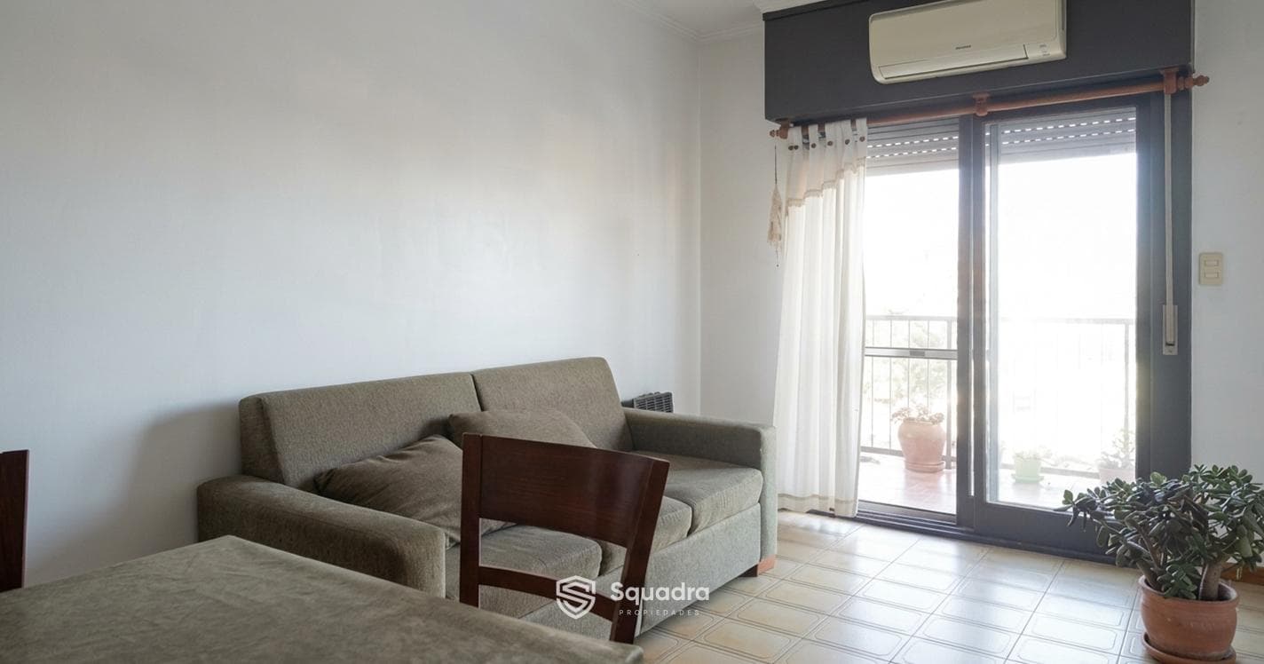 FOR SALE | TRADE-IN - 4-bedroom apartment - QUALIFIES FOR A MORTGAGE.