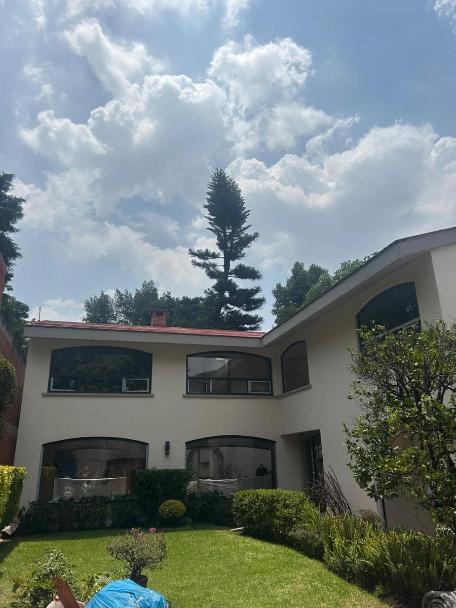 EXCELLENT RESIDENCE