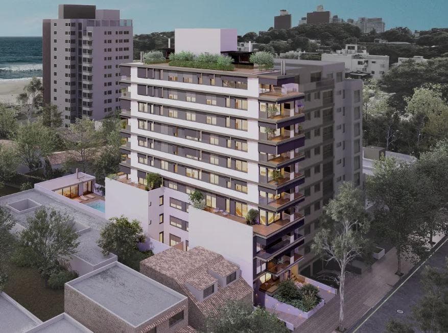 Studio Apartment for Sale with Balcony - Malvín
