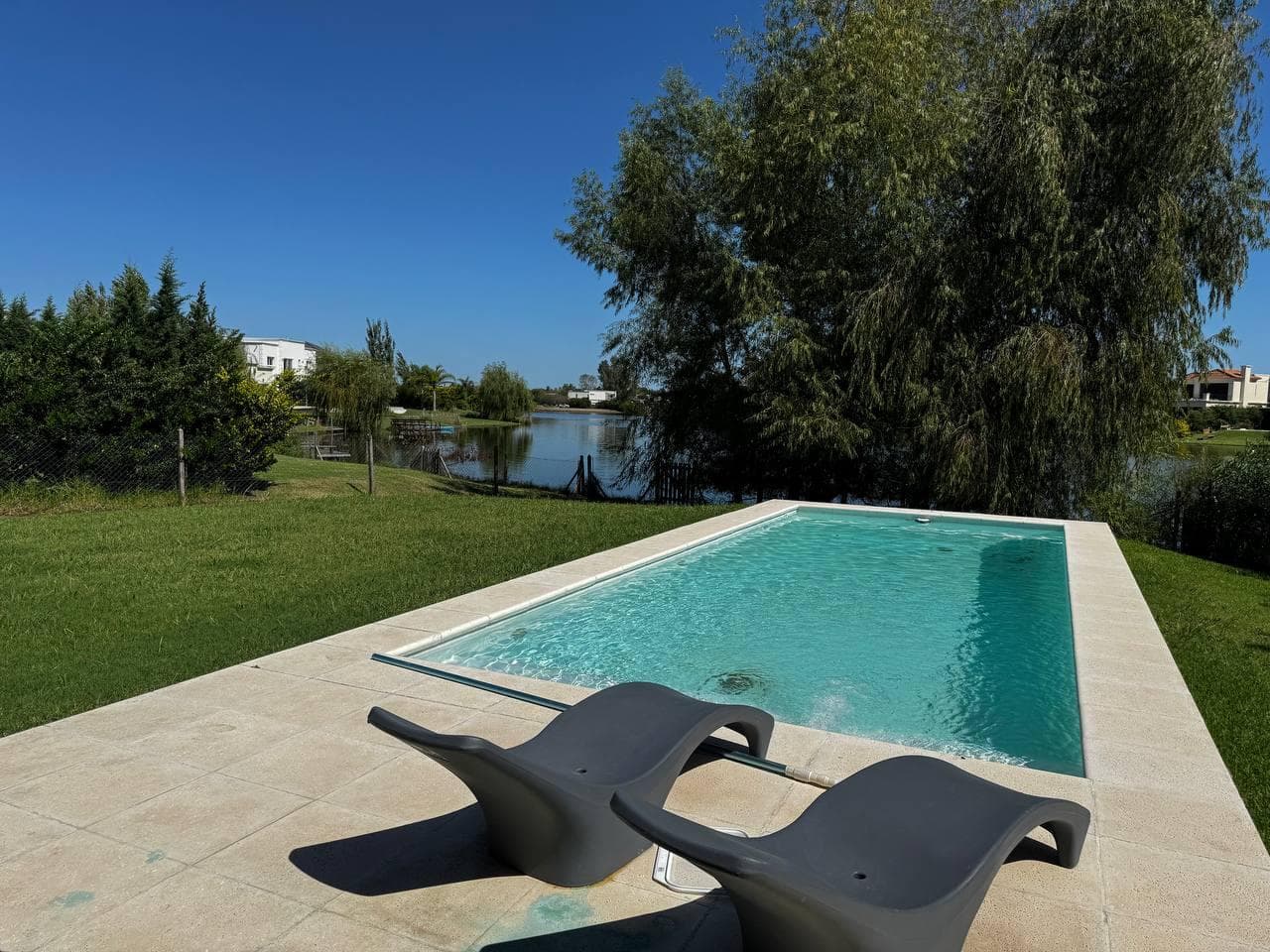 6-Bedroom House for Sale in La Laguna, El Cantón Norte Neighborhood, Escobar