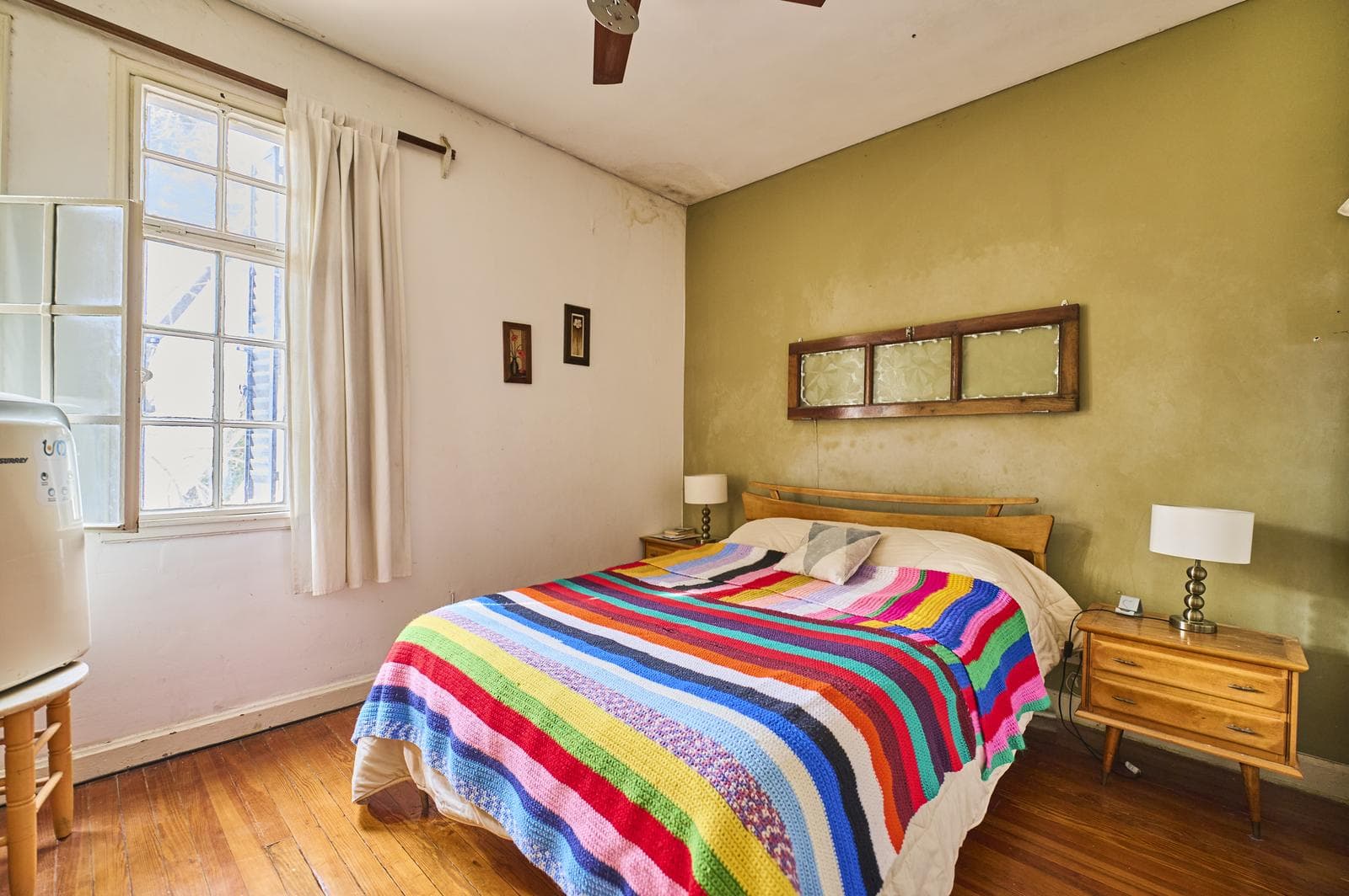 4-Room House for Sale with Patio and Barbecue Area in Parque Avellaneda