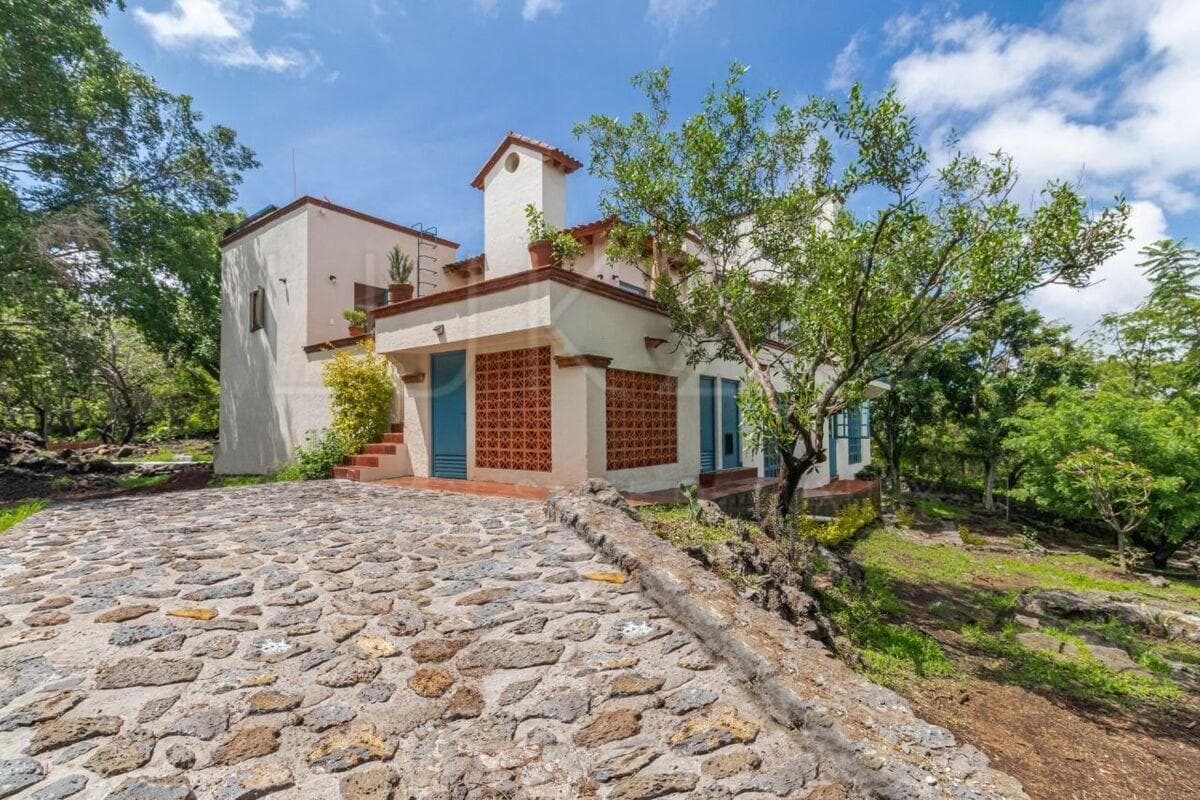 House for Sale in Tepoztlán, Atongo Valley