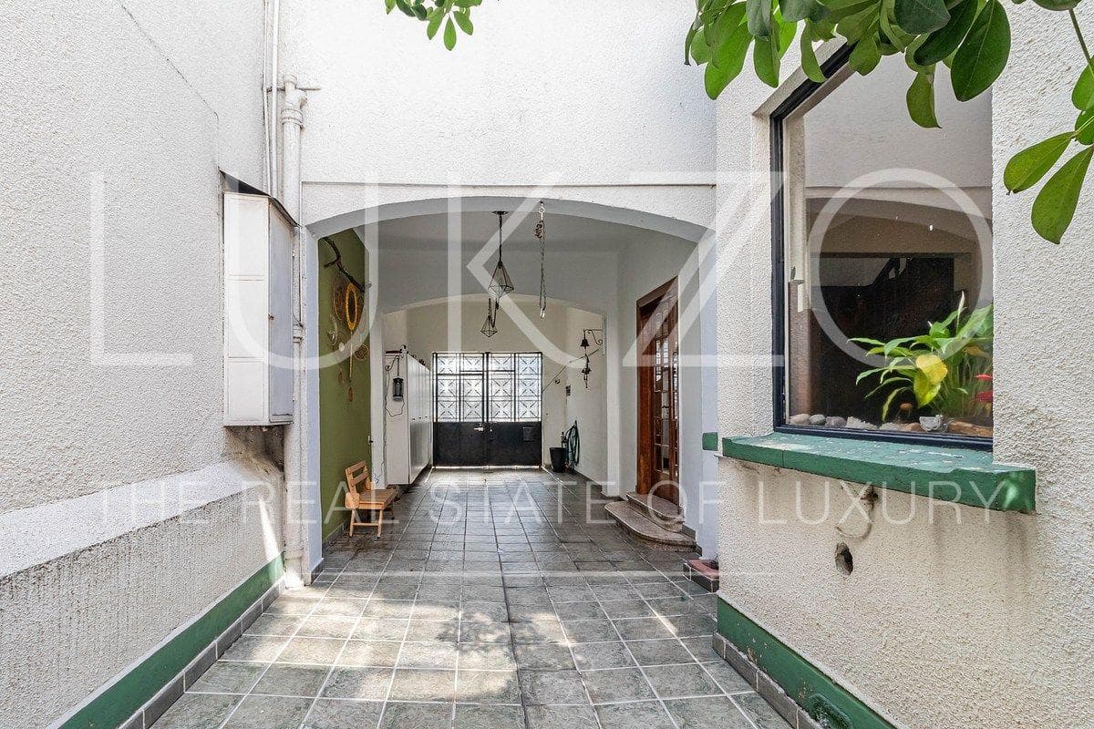 House for Sale in La Condesa, Mexico City
