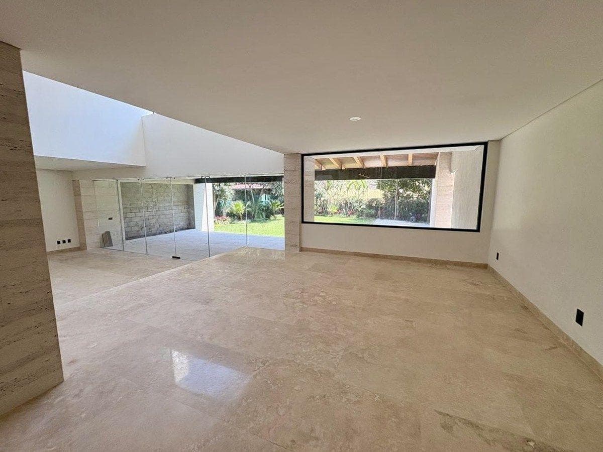 House for Sale in Tabachines