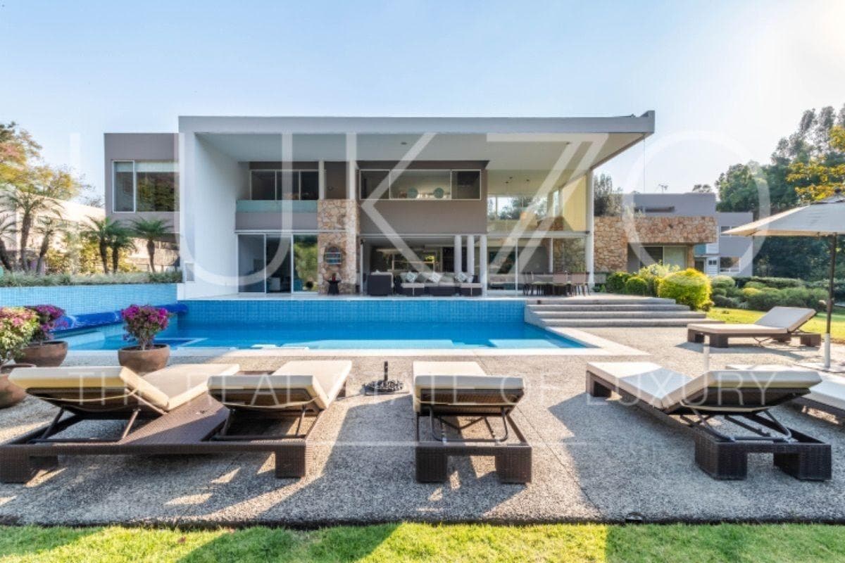 House for Sale in Tepoztlán