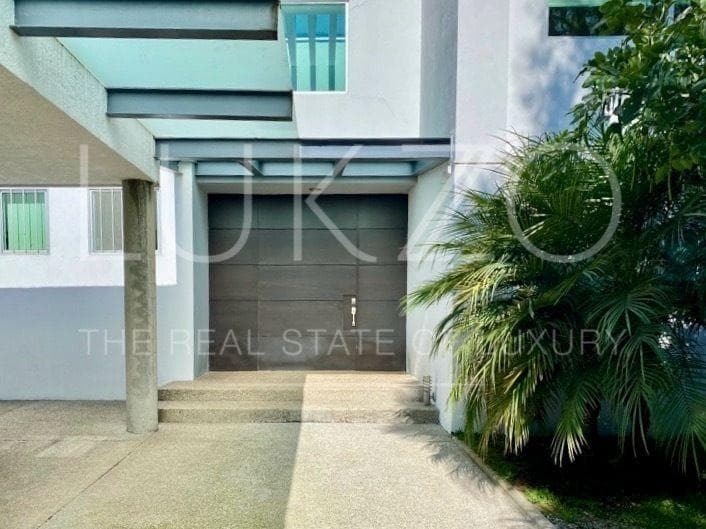 House for Sale in Cuernavaca