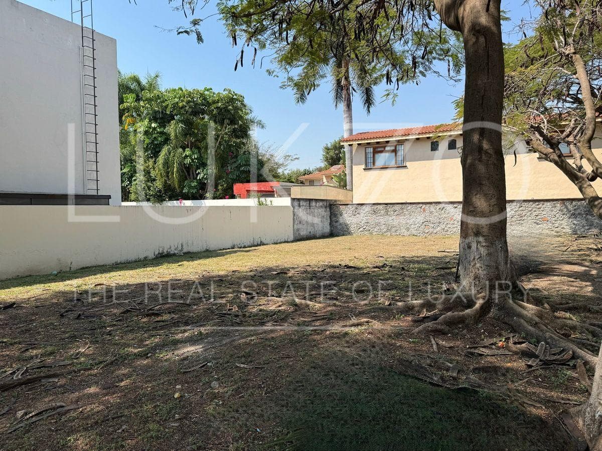 Land for Sale in Kloster Sumiya
