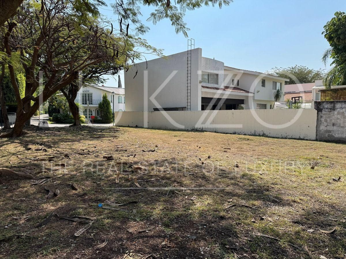 Land for Sale in Kloster Sumiya