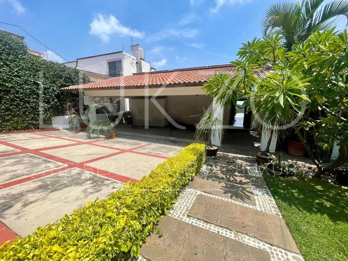 House for Sale in Cuernavaca