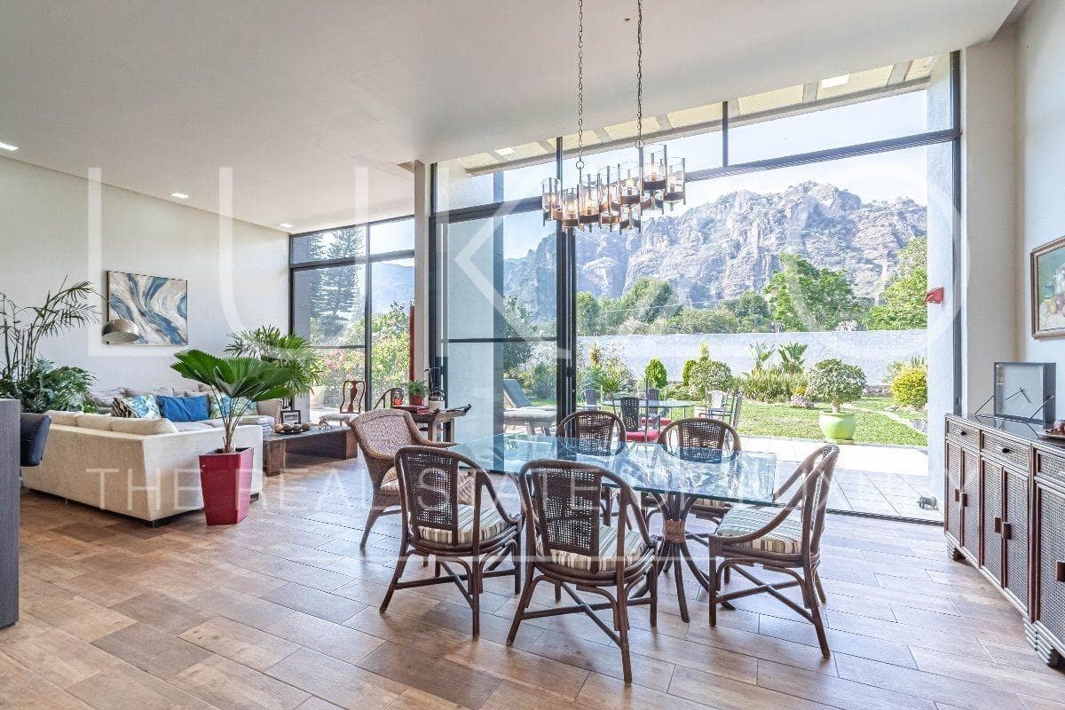 House for Sale in Tepoztlan
