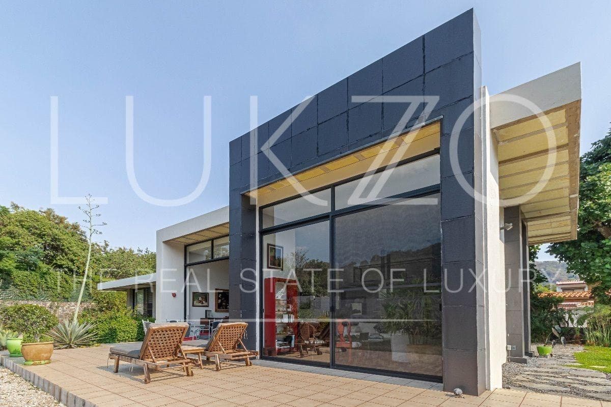 House for Sale in Tepoztlan